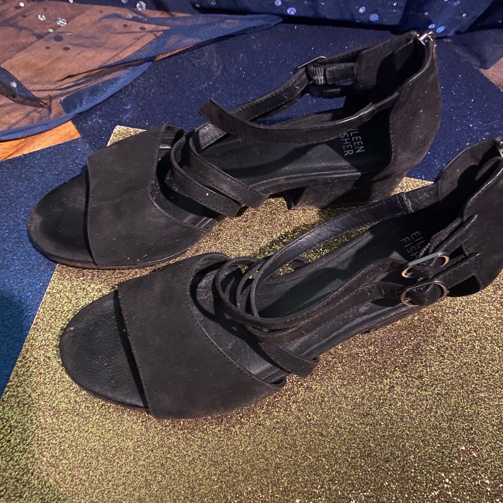 EILEEN FISHER SUEDE LEATHER STRAPPY EDGY CLASSIC BLOCK HEEL Sandals GORG - Picture 14 of 15